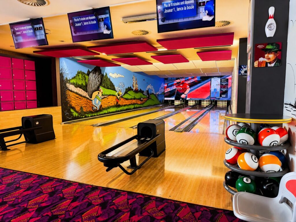 Bowling 4 pistes — BAR LE BOWLING, Crans-Montana